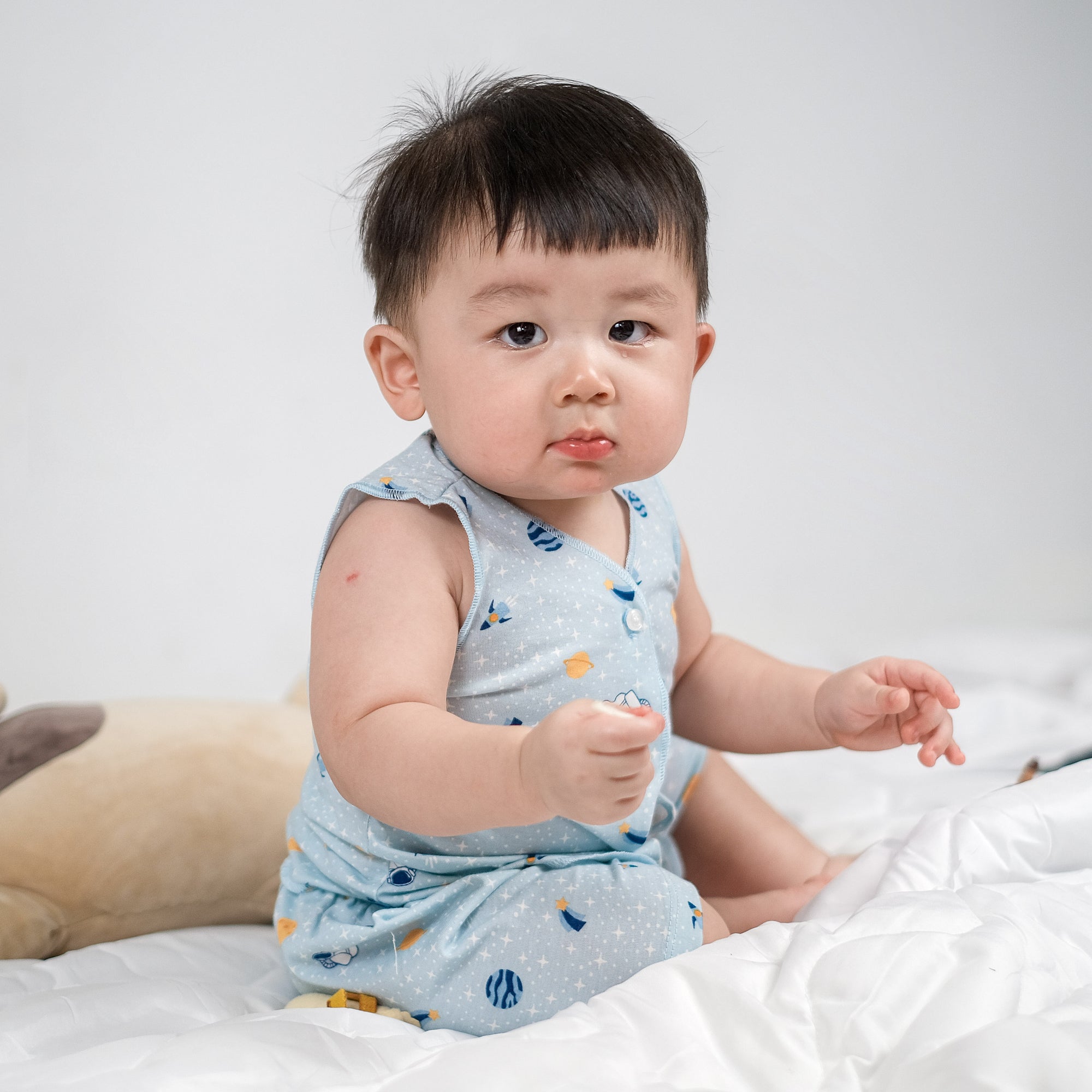 Little Wear Short Sleeveless Set - 4.0 (Setelan Baju Bayi Lengan Buntung)